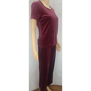 Jaclyn Smith Women's (S) Red/Burgundy Velour Short Sleeve Top and Pants-2 Piece